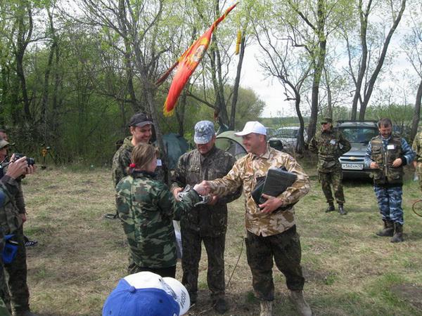 вручение призов за векторину