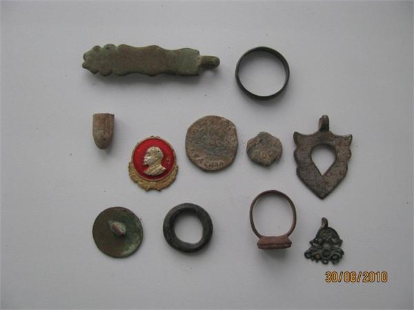 кольца,печати,серьга,пуля и конина))