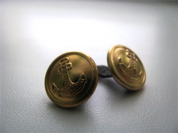 Пуговки от морских кольсон