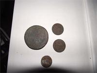 Немного монет