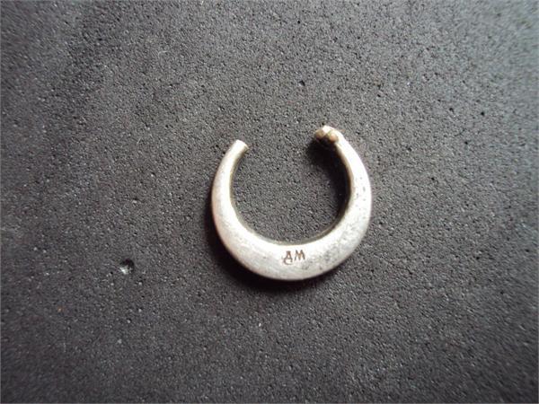 Серьга с надписью (ДМ)