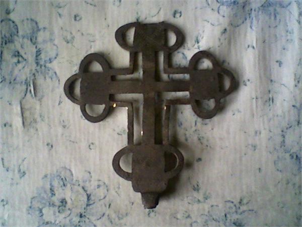 крест не знаю где он стоял