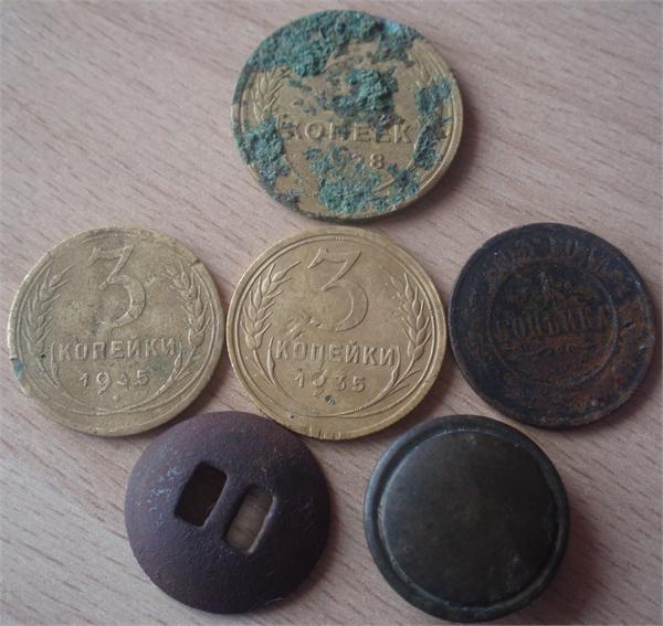 Нашёл за утро 05.06.2010г., и то хорошо. Николаевская копейка 1903 года.