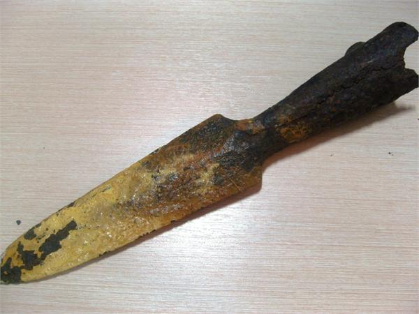 думаю от копья