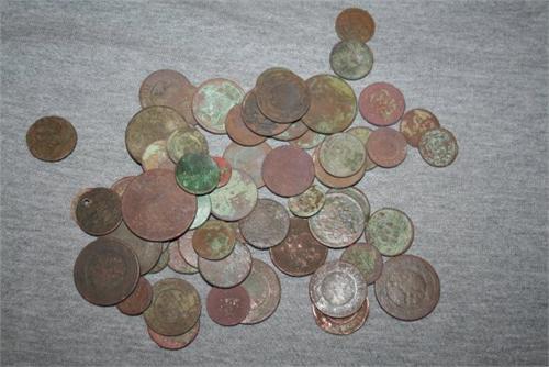 Встречаются и убитые монетки... Довольно часто ....