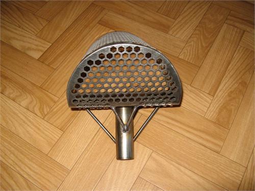 совок для пляжного поиска, 