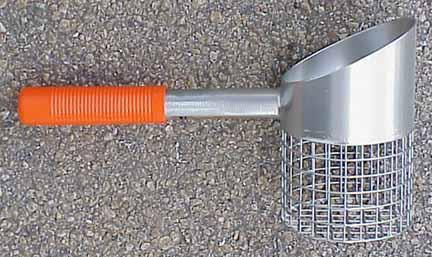 RTG SHORTY SAND SCOOP 