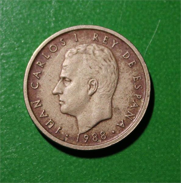 Сиен песетас Хуана Карлоса 1