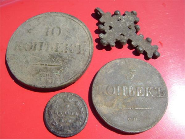 Приятности с одной деревушки!