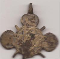 Крест нижняя часть сломана