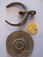 Так и неразобрал что это.