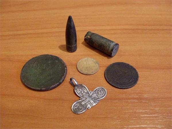 2 копѣйки 1810, 1 копѣйка 1903, 1 копейка 1935, серебряный крестик...   Первый коп с x-terra 505