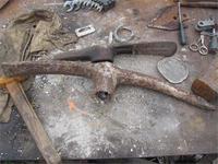 Итальянские кирки,которыми они долбили окопы в придонском мелу.