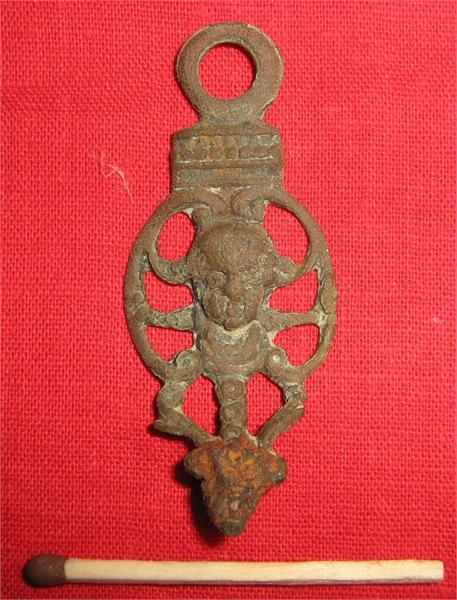 застежка от старой печатной библии