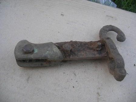 Ручка от штык-ножа.