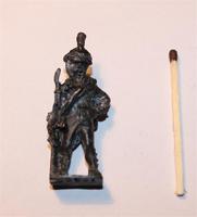 нашел на пляже(из киндера?)