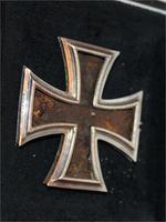 сердцевина разорвала рамку(крест развернут)