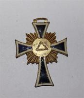 Материнский крест(сердцевину не нашел)без свастики