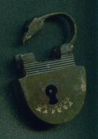 Мелкий замочек. Алексея Карева