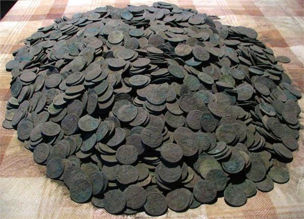 Моя половина клада шведских 1/4 эре 1633-1654гг.найдено 9 мая 2005г