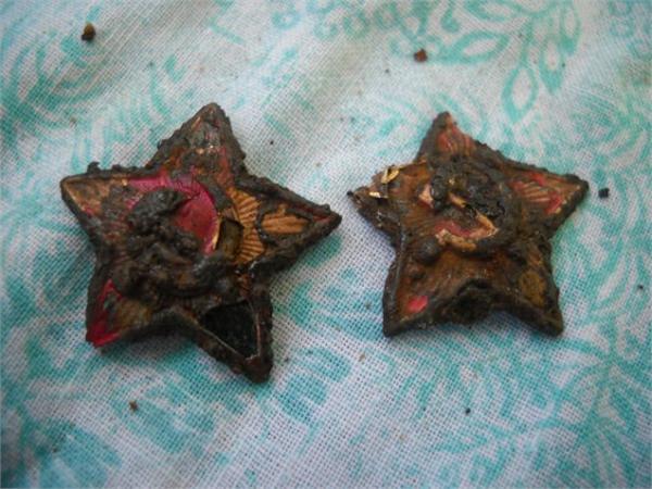 две звёздочки=))