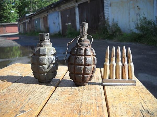 Возле моего гаража+))