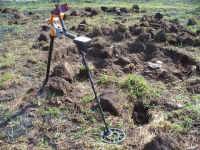 перекопка после того как нашел кошелек Екатериненских монет. (сначала подумал клад)