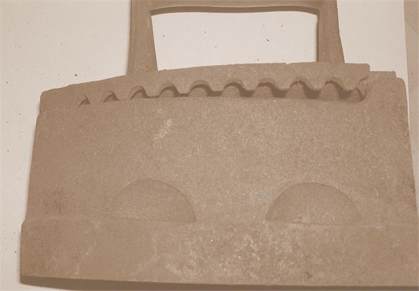 Утюг угольный в рабочем состоянии