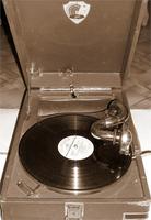 Патефон - Производитель: 