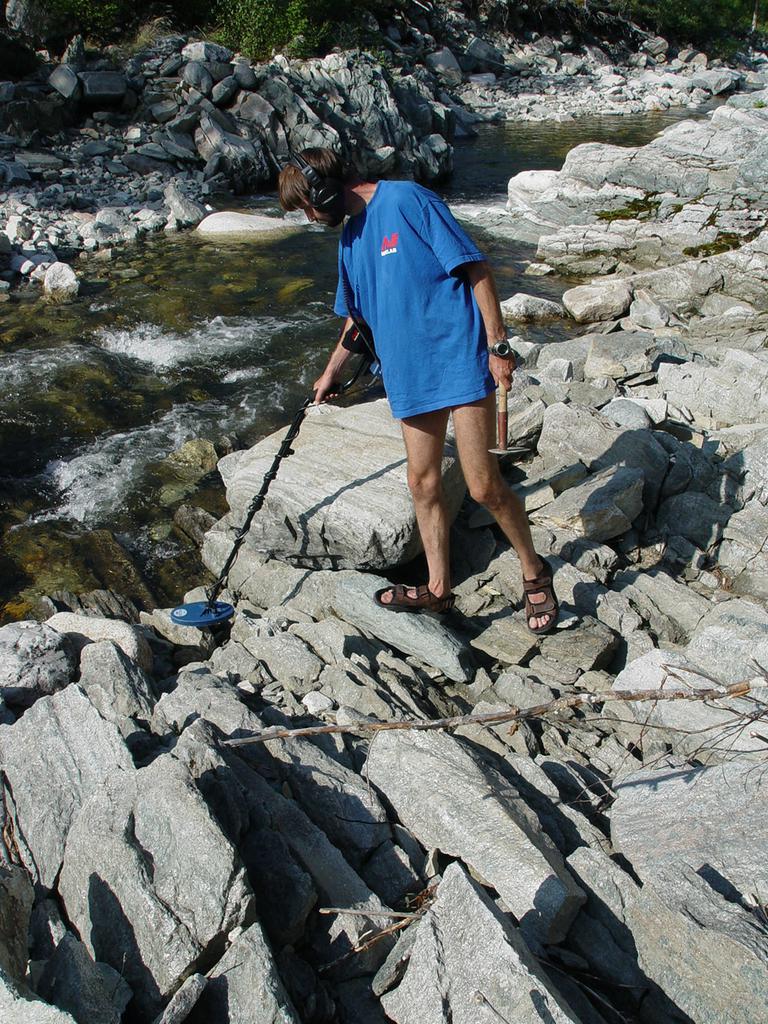 Где искать самородки. На прирусловых щетках встречаются золотые самородки.
