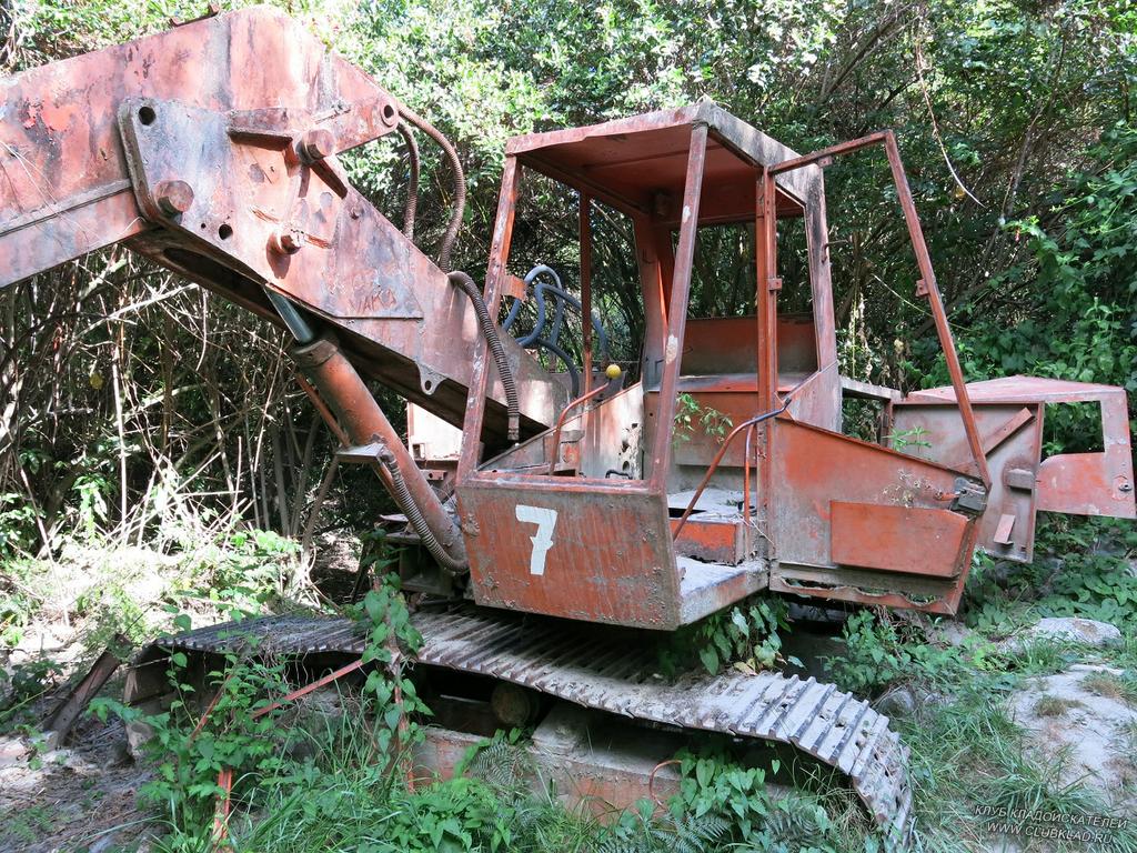5-9 он уже откопал свое, но он ЭКСПОНАТ за который люди платят