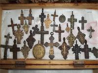 Крестики нательные.