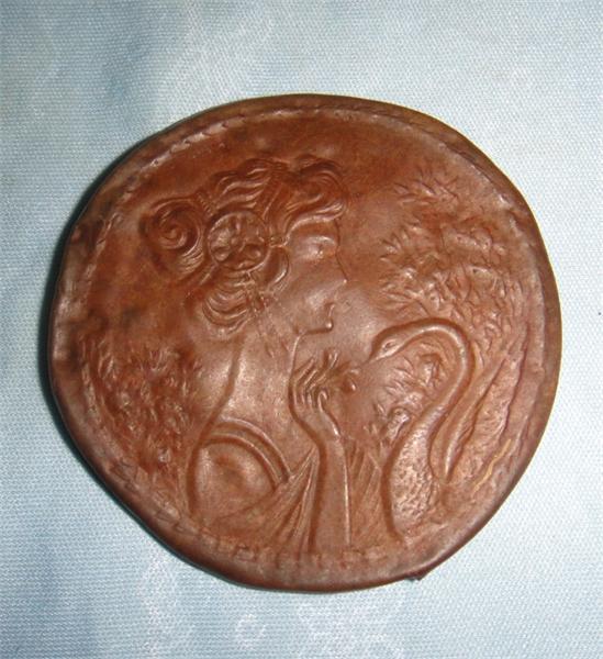 Основа маленького зеркальца.