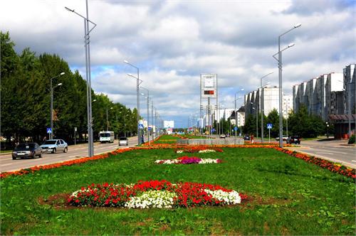 Один из центральных проспектов...