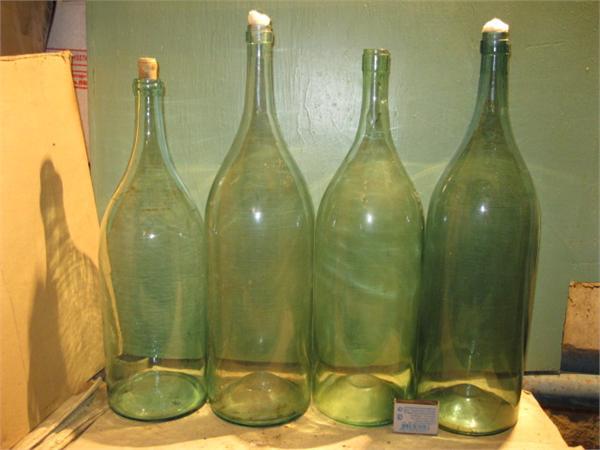 Четверть разная