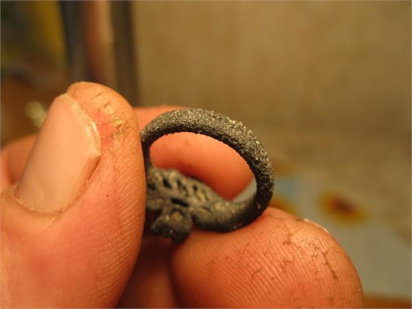 Так обрости крупицами песка могло только.....