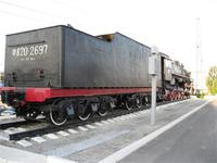 Вот махина, но он всё таки американец.