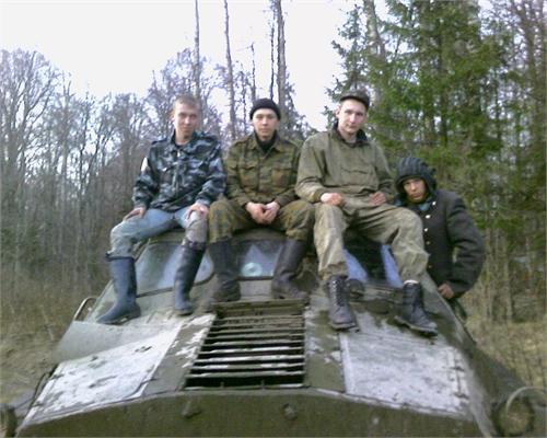 наш транспорт,и мы тут на нём