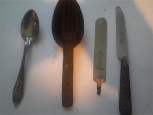 ложки и ножи