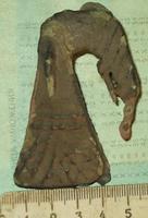 медный птицевидный идол.