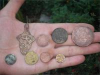 монетки и крестик