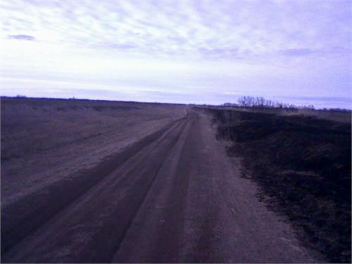 Эх дороги пыль да бурьян не там попалили лучьше бы в месте моего копа выжгли!!!