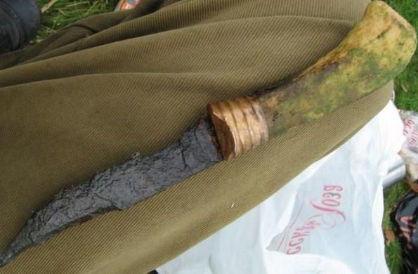 мертвый а все ровно приятно