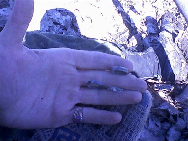 Кзолотому еще три серебряных.