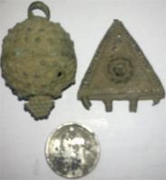 серебро монета 25 копеек миколка и серебряшки кустарного производства конец 18в нечищено.