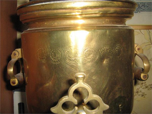 САМОВАР НА 3 ЛИТРА 6 МЕДАЛЕЙ-ВАСИЛИЙ БАТАШЕВ В ТУЛЕ. Найден в заброшенной  кладовке.