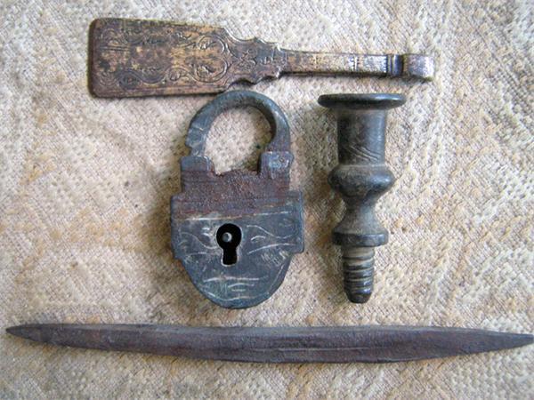 13-14 АВГУСТА  2011 ямщицкая станция Талбыяхтинская(копоуха+наконечник,сунд.замочек)-1