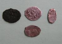 ПОПАЛОСЬ 4 ЧЕШУЙКИ .   СО СТОРОНЫ ГЕОРГА