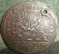 Находка 28.09.2011 монетовидный Жетон Иоганна Конрада Хогера Нюрнберг 1715  - ЖАЛЬ ИСПОРЧЕН ЛЮБИТЕЛЯМИ МОНИСТ....