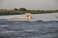 Покатушки на гидроцикле.